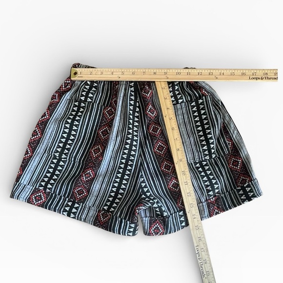 Tribal Print Shorts in Black and Red size: M - Picture 3 of 6